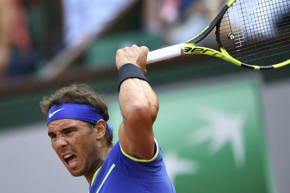 Nadal y Djokovic, a tercera ronda de Roland Garros