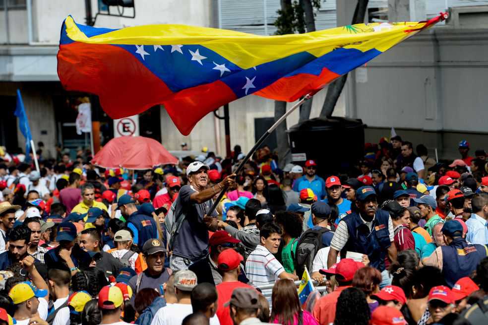 Gobierno y oposición venezolana reanudan contactos en República Dominicana