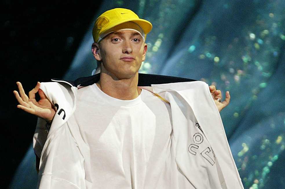 A ritmo de rap, Eminem califica de «racista» a Donald Trump