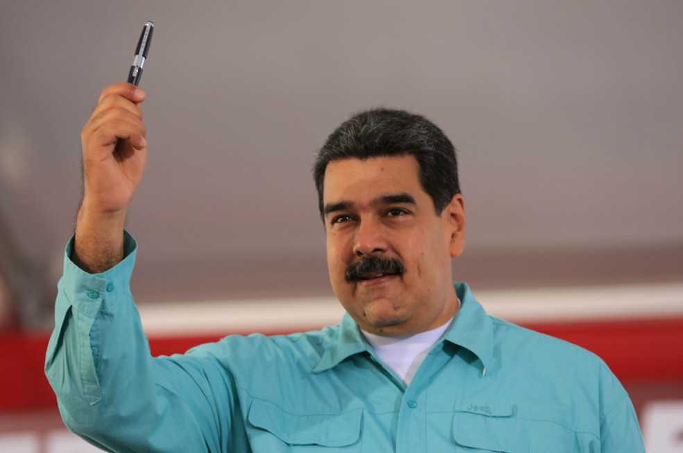 Chavismo advierte consecuencias a quienes participen en debate contra Maduro
