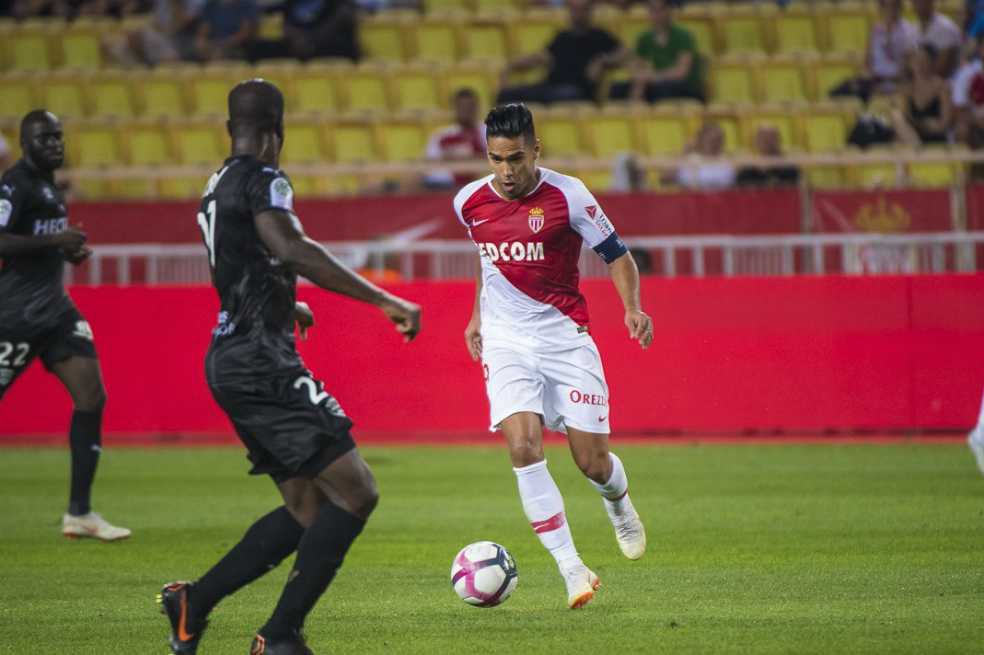 Con gol de Falcao, Mónaco empató 1-1 con el Nimes