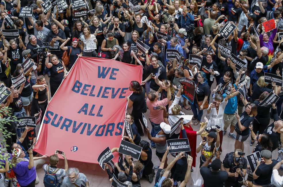 Miles de estadounidenses protestaron contra Kavanaugh frente al Tribunal Supremo