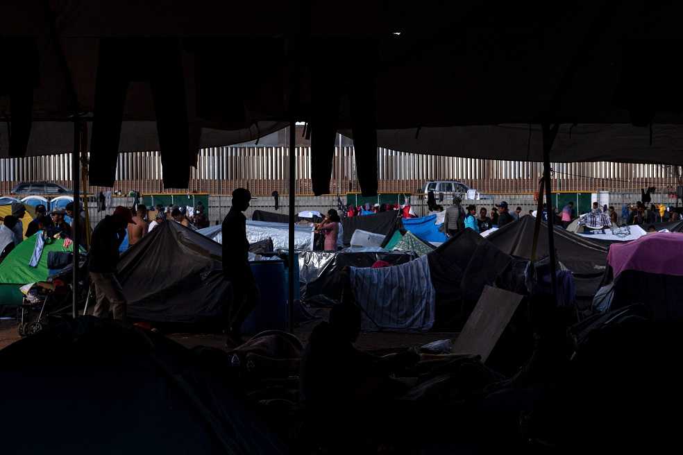 Migrantes de la caravana harán huelga de hambre para presionar a Estados Unidos