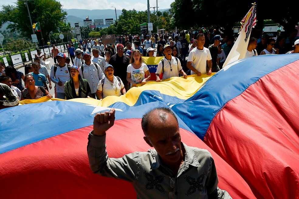 EE.UU. enviará a Colombia ayuda para Venezuela en aviones militares, ¿por qué?