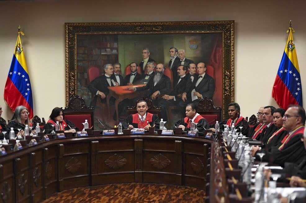 Tribunal Supremo de Venezuela ordenó enjuiciar a otros tres diputados opositores