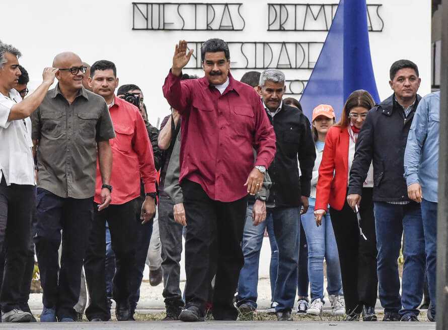 EE. UU. considera que Maduro es «insostenible» para rusos, chinos y militares