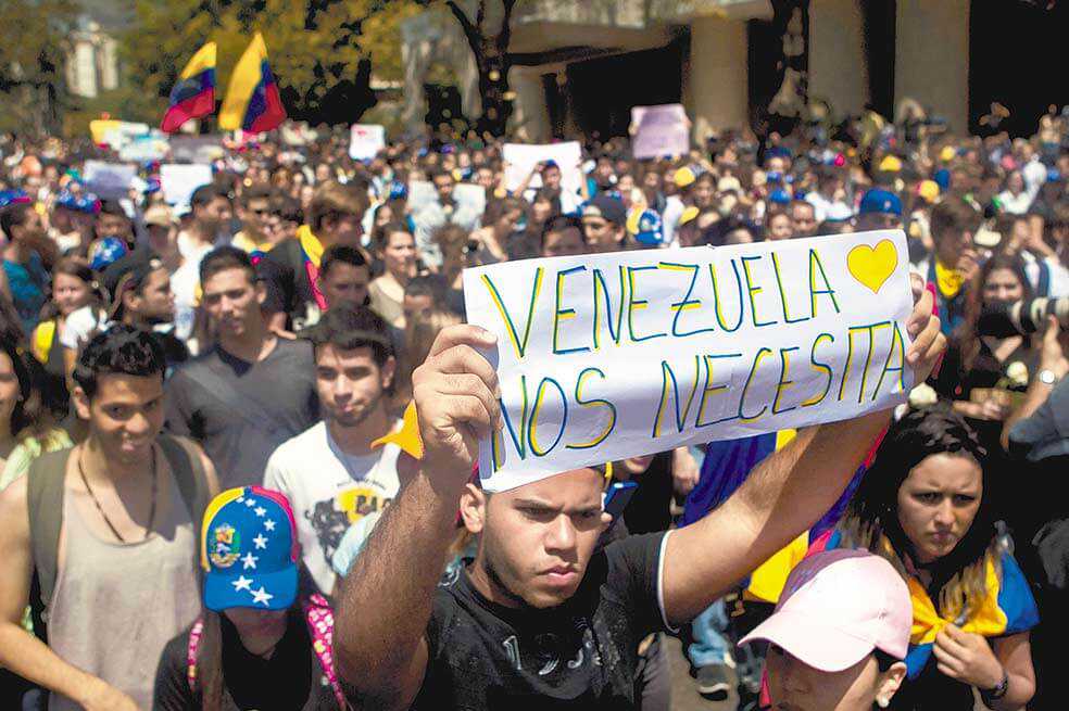 Diálogo entre gobierno y oposición no entusiasma a los venezolanos