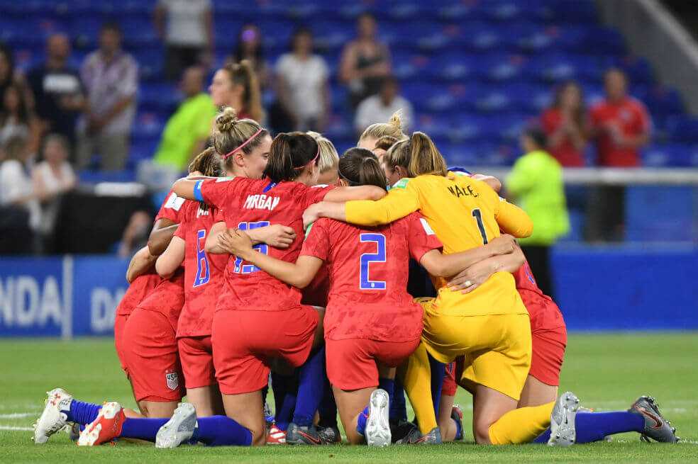 Estados Unidos venció a Inglaterra y es finalista del Mundial femenino
