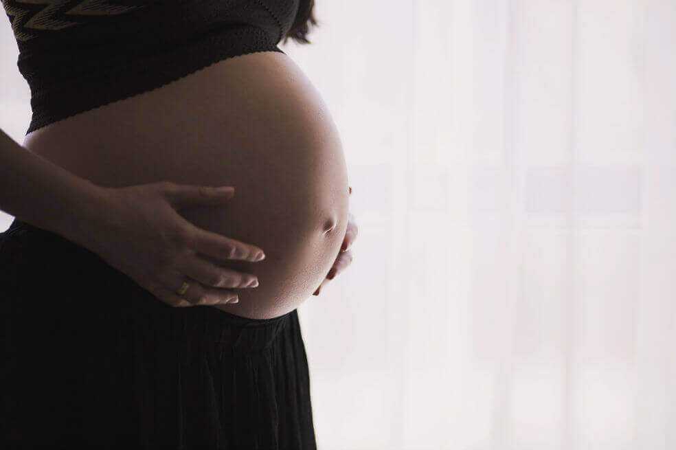Trump limitará visas a mujeres embarazadas para frenar el «turismo de maternidad»