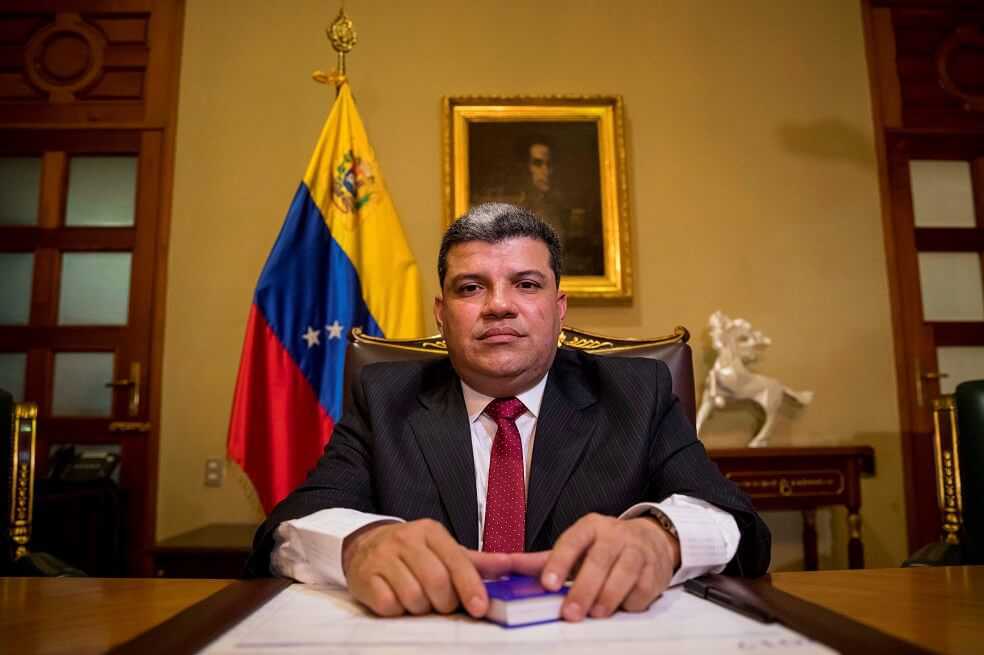 EE.UU. sanciona a Luis Parra y a otros diputados por «tomarse» el Parlamento venezolano