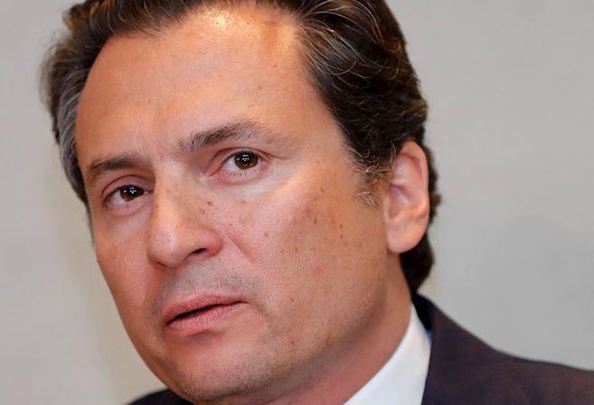 Declaración de exjefe de Pemex salpica a más políticos en México