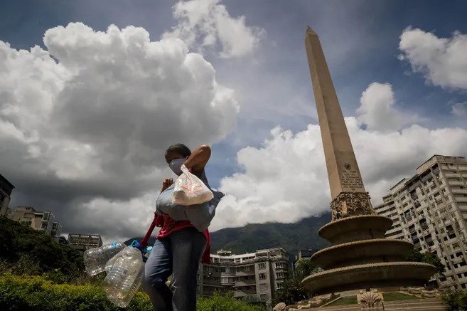 Autopsias verbales, la estrategia de la oposición venezolana para contar muertos por COVID-19
