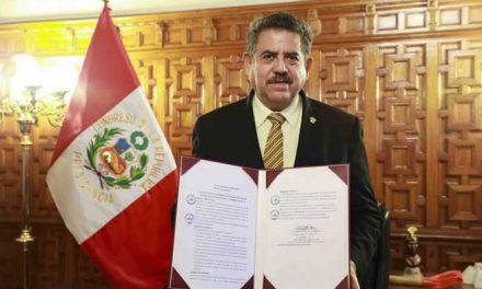 Manuel Merino, el desconocido que asume la presidencia de Perú