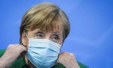 Angela Merkel no respalda a Biden: “Vacunas anticovid deben seguir protegidas”