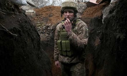 La amenaza de invasión a Ucrania es muy alta; Rusia mueve más tropas, dice EE. UU.