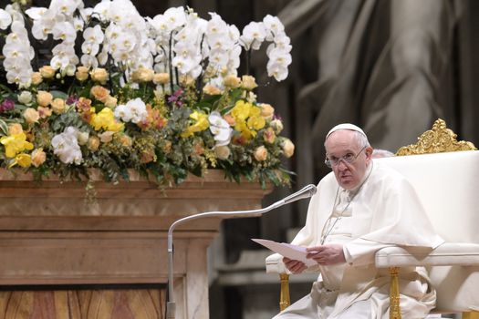 ¿Por qué el papa Francisco no ofició la vigilia pascual de este Sábado Santo?