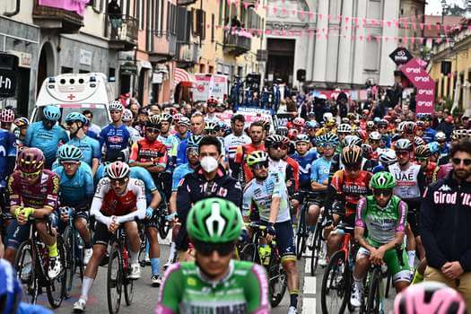 El Giro de Italia recorta su 13ª etapa debido a condiciones metereológicas