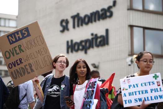 Médicos del Reino Unido se van a una huelga histórica: esto es lo que piden