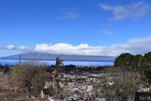 Hawái: reducen a 388 la lista de desaparecidos por los incendios en Maui