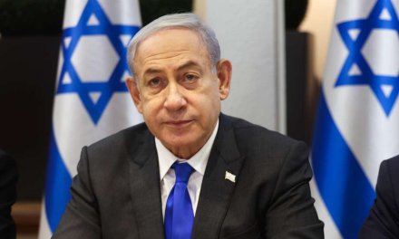 En medio de protestas y una guerra, Netanyahu cumple un año como primer ministro